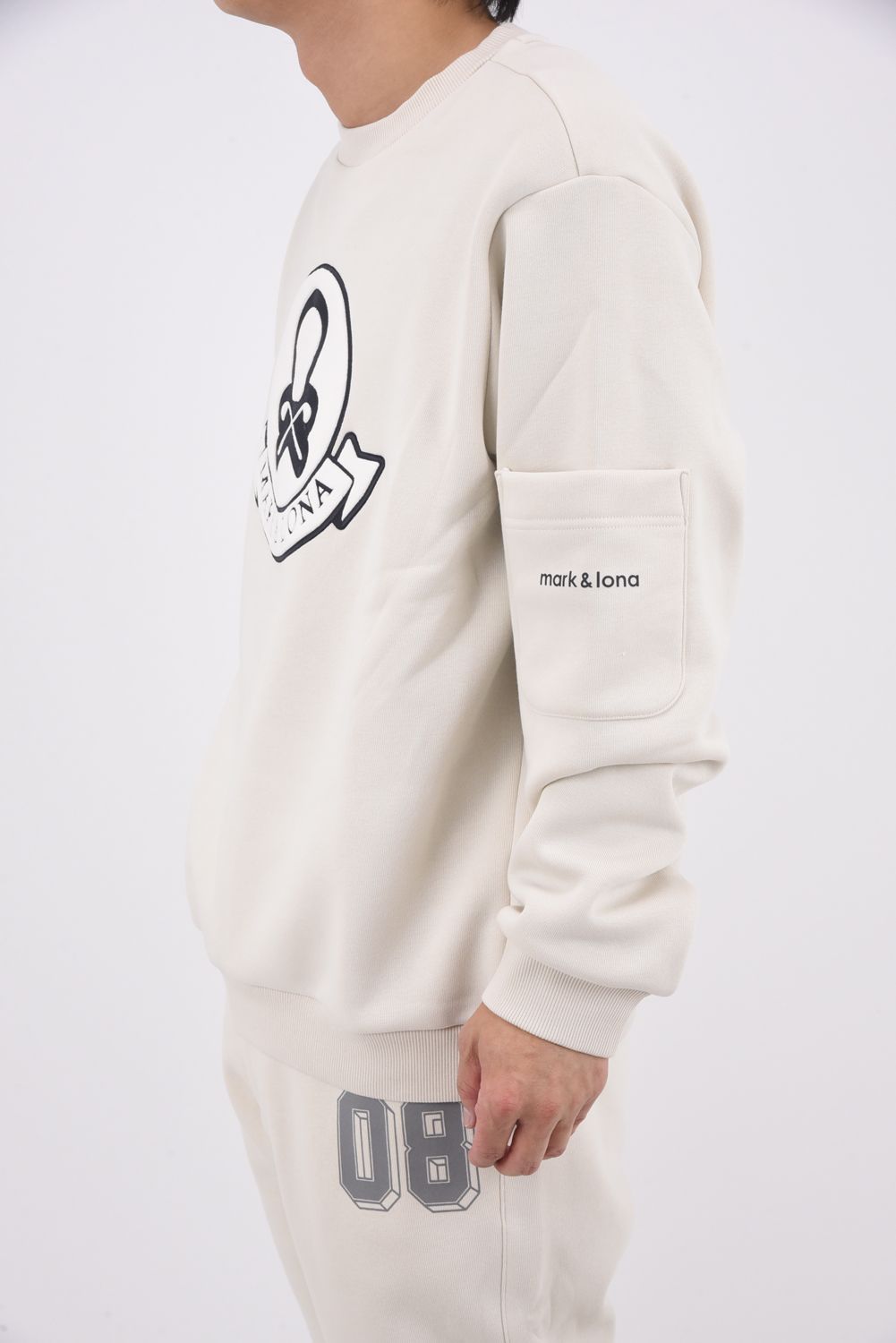 【2025AW】 PULLOVER / 裏フリース スウェット素材 ブランクスカル刺繍 プルオーバー (オフホワイト)