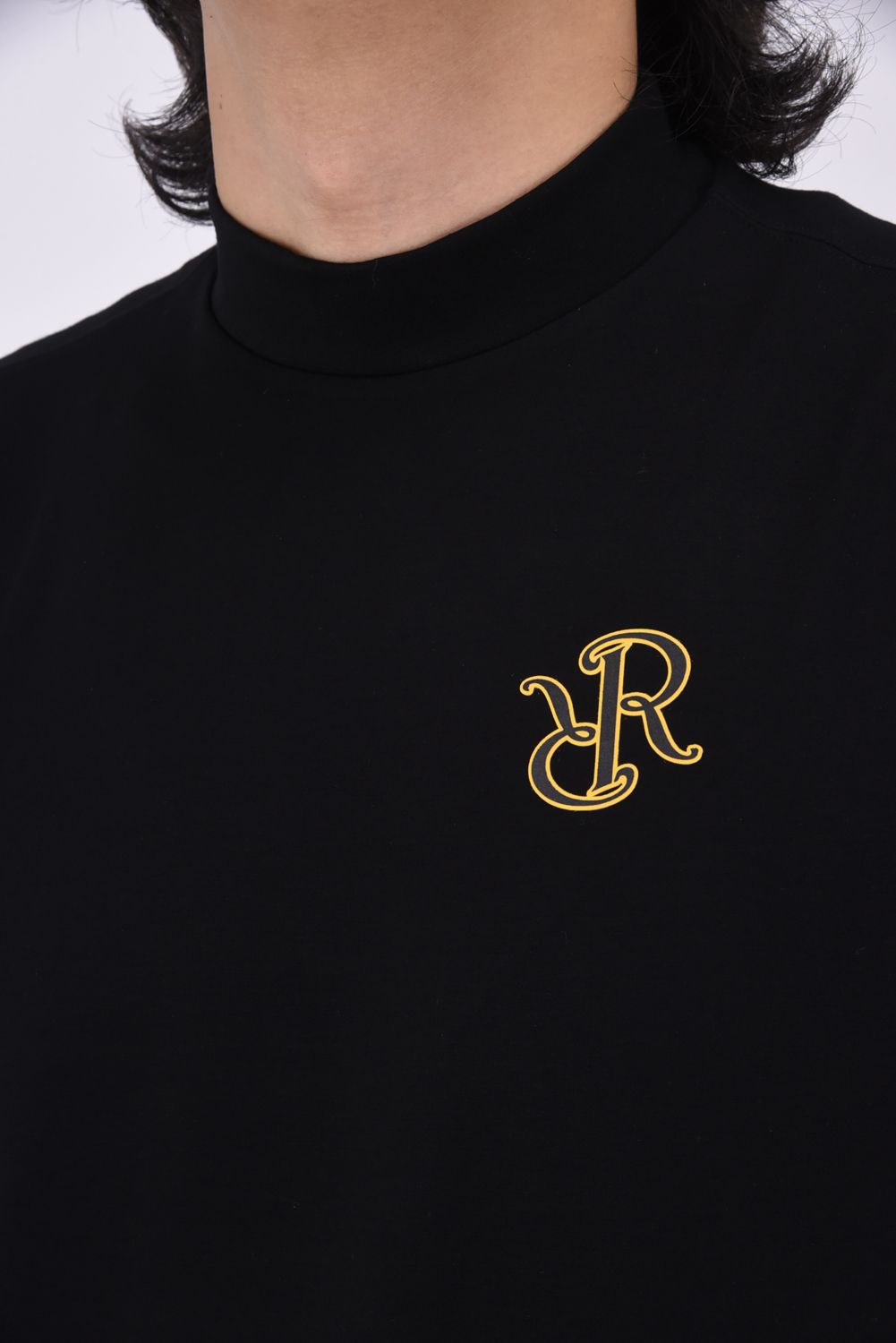 MENS HIGH NECK PULLOVER / ダンボールニット ロゴプリント ハイネックプルオーバー (ブラック)