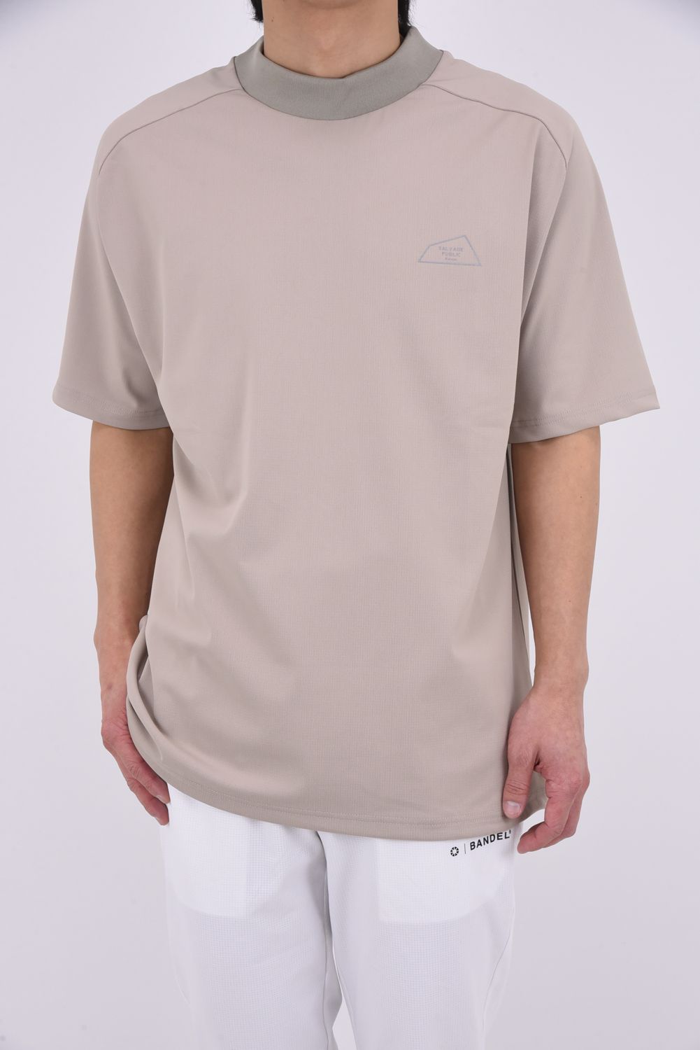 【26SS】 Alohea Mockneck SS（LOCAL GOLFERS UNION） / ショートスリーブ モックネックTシャツ (ベージュ)