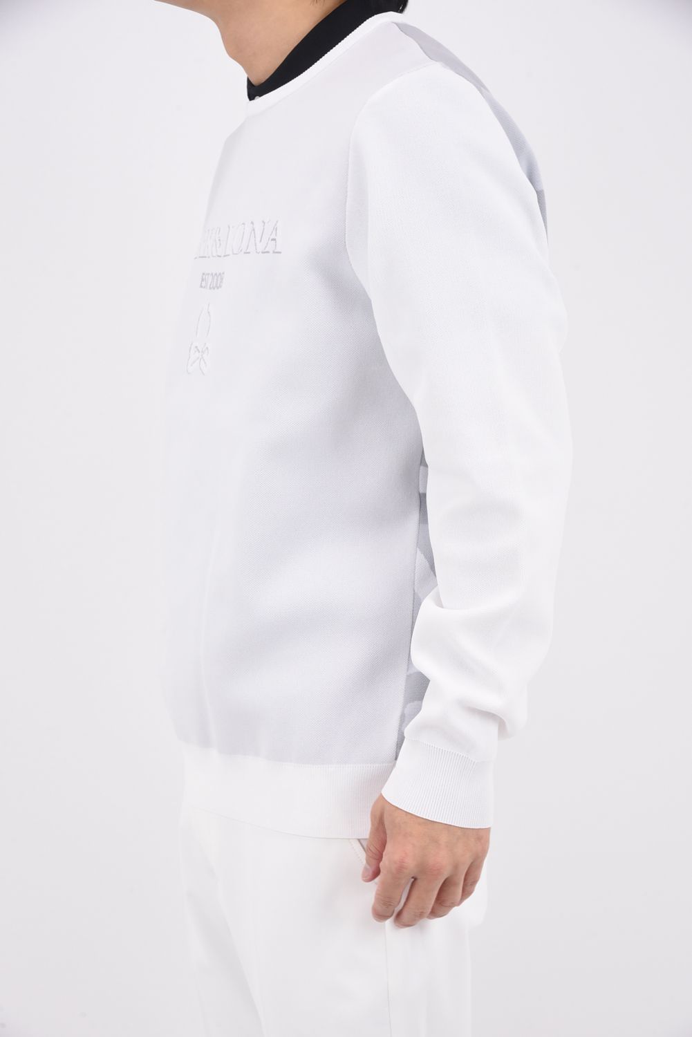 【26SS】 GAUGE BACK PANEL CAMOUFLAGE CREW / オリジナルカモジャカード ブランドロゴ クルーネックニット (ホワイト)