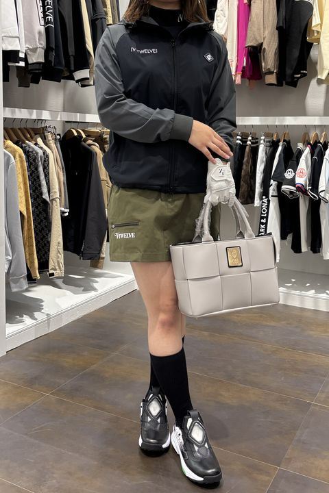 V12 Lady's Style 093005