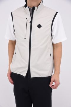 【26SS】 MEN'S POCKTABLE WIND VEST / 4WAYストレッチタフタ ポケッタブル ライトベスト (ベージュ)