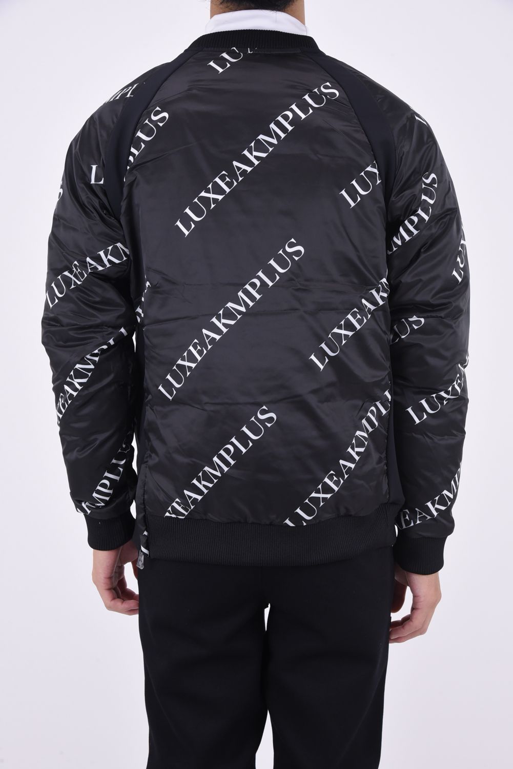 BICOLOR FIT BLOUSON / ロゴ総柄 サイドジップ スニードジャック (ブラック)