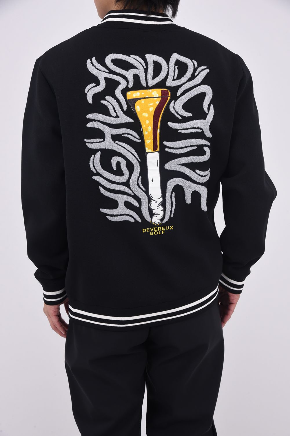 【25AW】 HIGHLY ADICTIVE KNIT / バックグラフィック 裏地付き モックネックリブニット (ブラック)