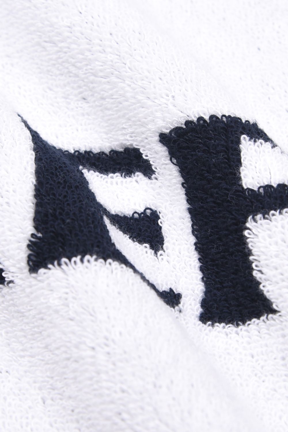 【プレゼント好適品】 LOGO FACE TOWEL BY HIPPOPOTAMUS / ブランドロゴ ループ付き フェイスタオル (ホワイト)