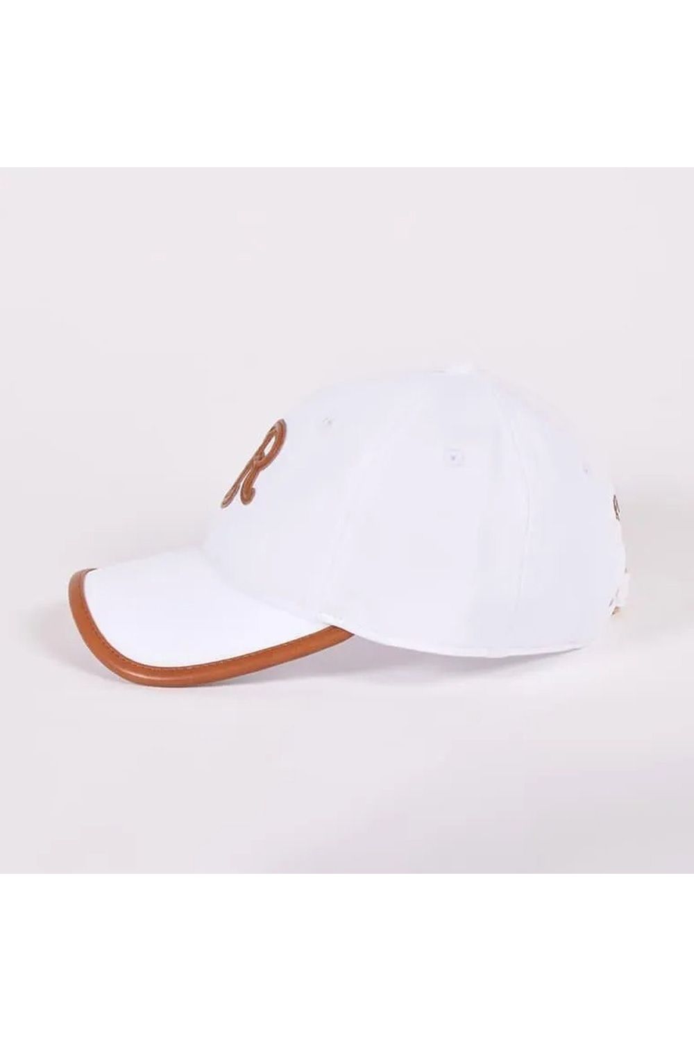 【26AW】 LEATHER LOGO PIPING CAP / レザーロゴパイピングキャップ  (ホワイト)