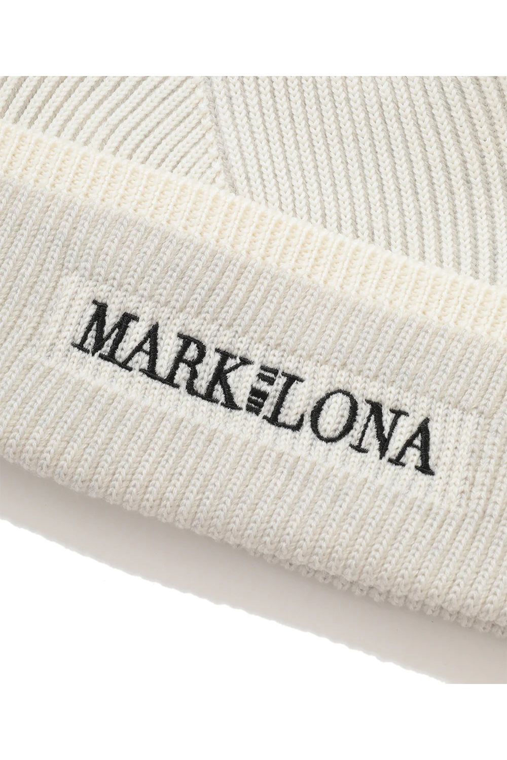 【2025AW 木村拓哉さん着用 VOL.8】【CODE COLLECTION】 SWBN / 変則リブ編み プリントネーム ニットキャップ (ホワイト)