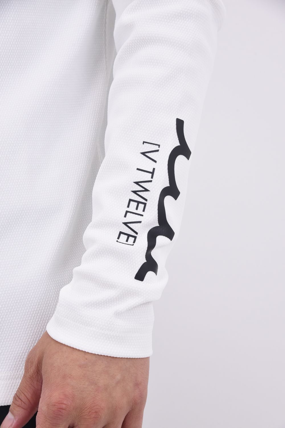 【25AW】 MU12 MOCK / ムータマリン ヴィトゥエルヴ コラボ モックネック Tシャツ (ホワイト)