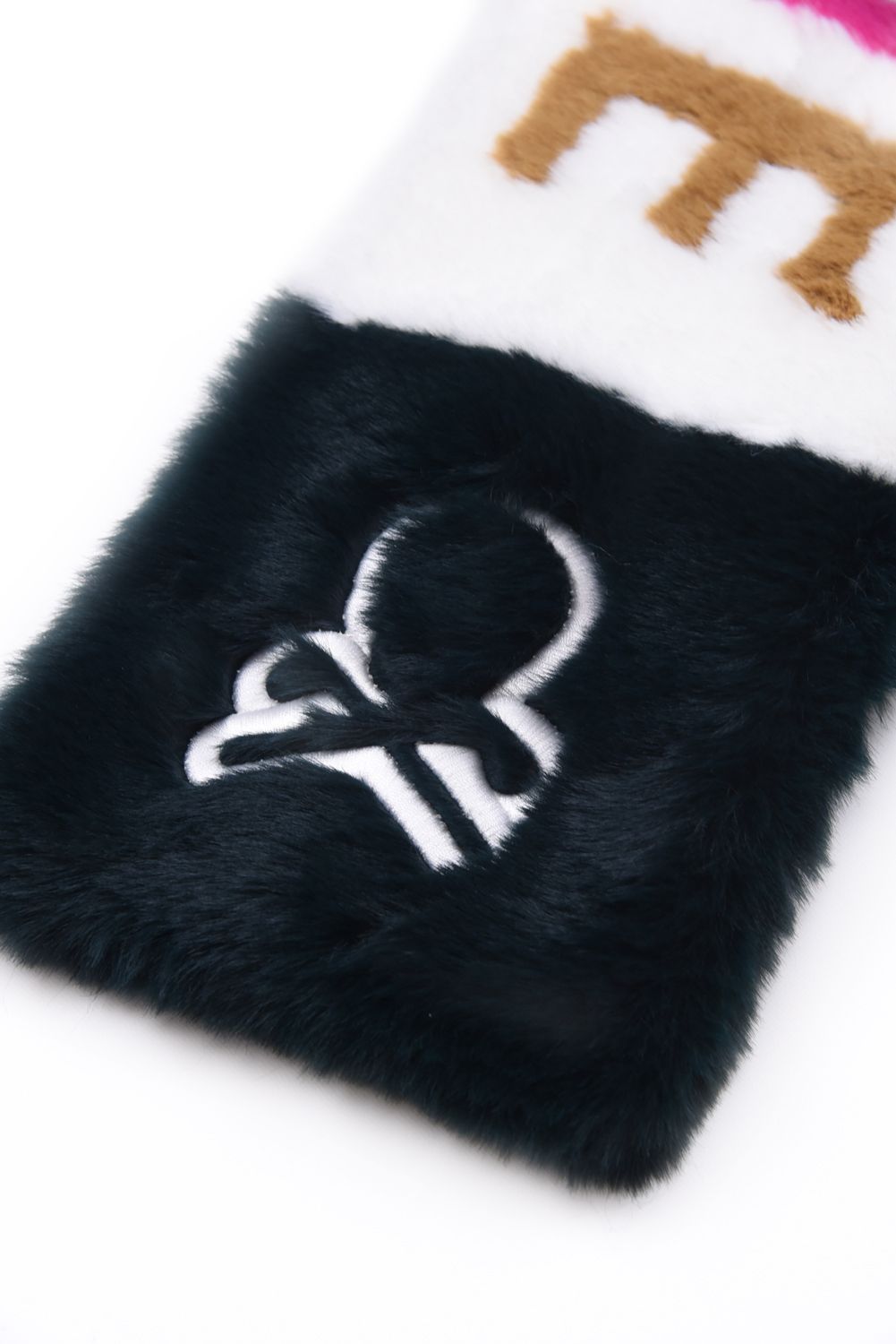 G.O.D FAUX FUR WRAP MUFFLER / エコファー ブランドロゴ ネックウォーマー (ホワイト)