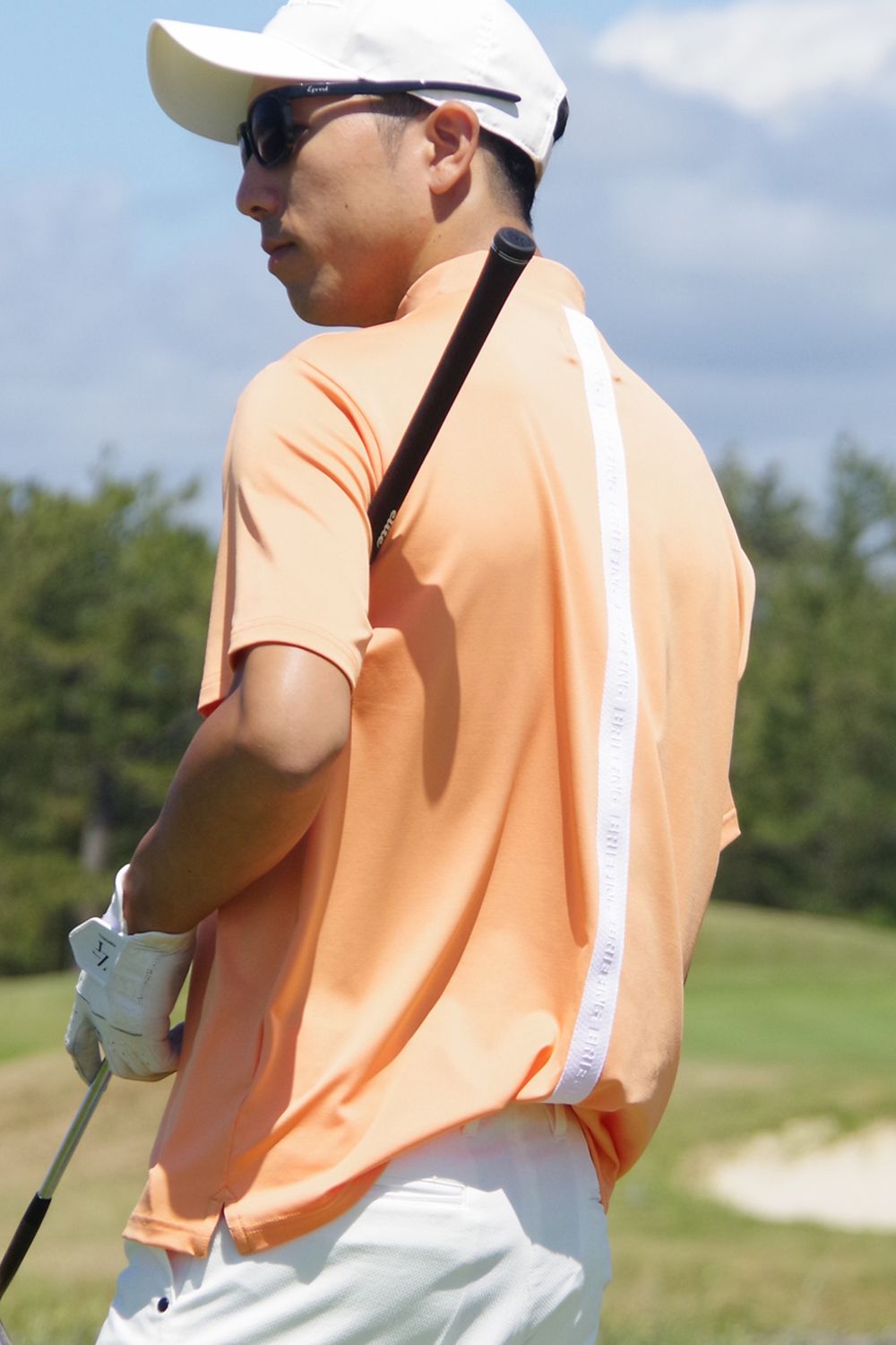 MENS BACK LOGO LINE HIGH NECK RELAXED FIT / メッシュテープ リラックスフィット ハイネックトップス (オレンジ)