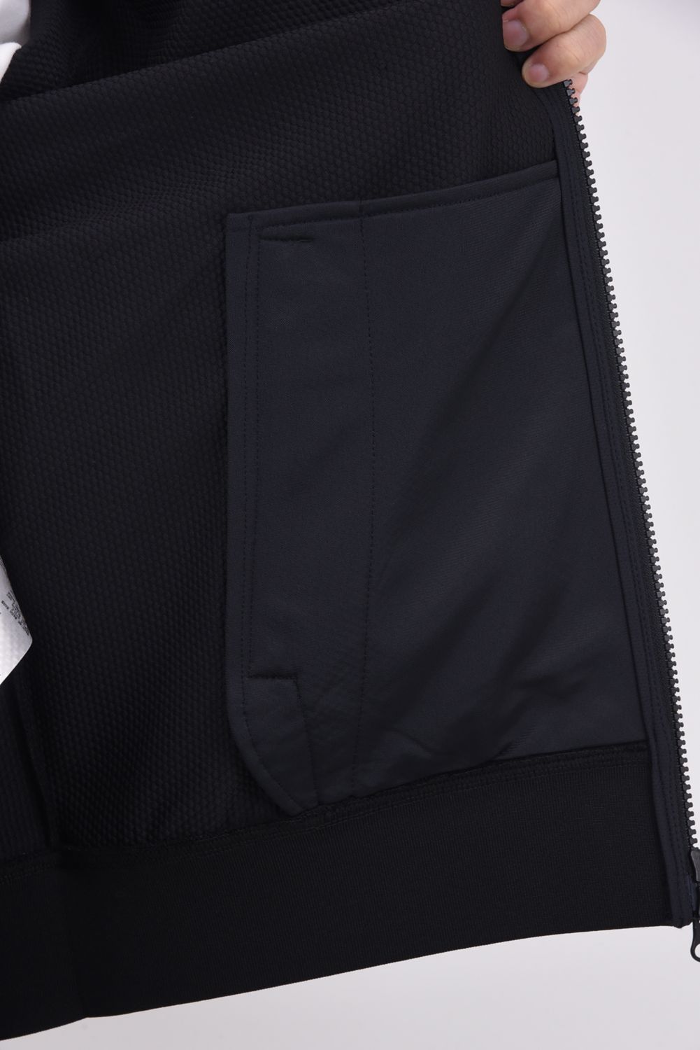 【25AW】 MEN'S STORMFLEECE BACK DOTS PARKA / ストームフリース ジップアップリブパーカー (ブラック)