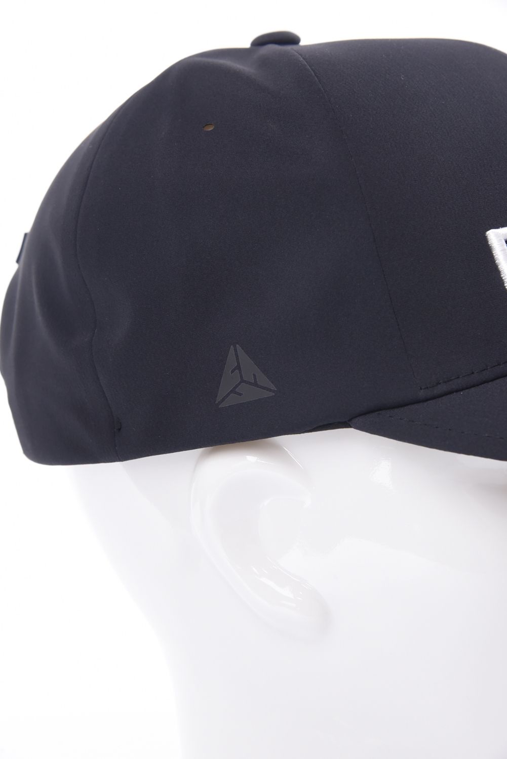 【期間限定ポイント10倍】3D LOGO SPORTS CAP / 3D ロゴ刺繍 スポーツキャップ (ブラック)