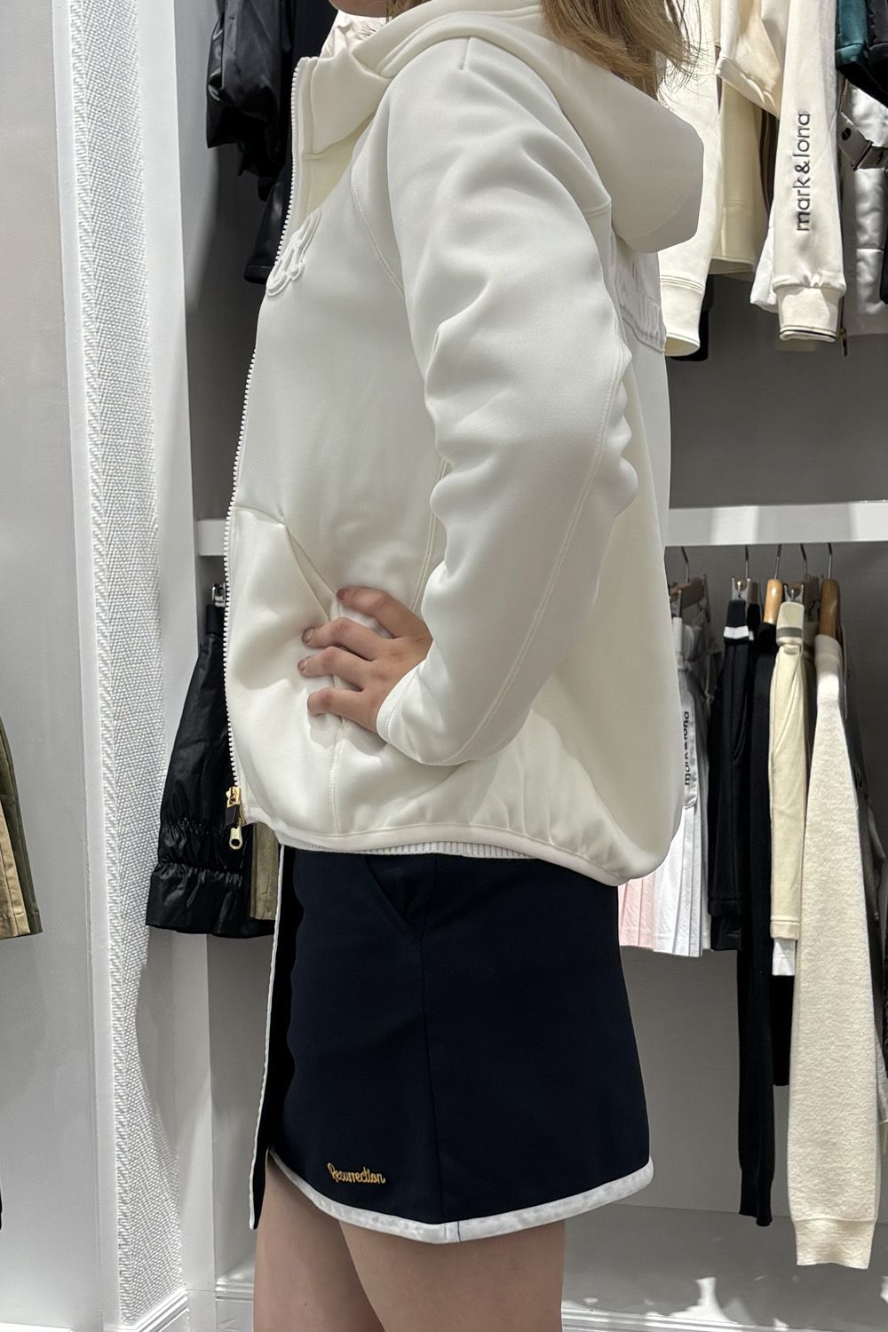 Resurrection Lady's Style 102802