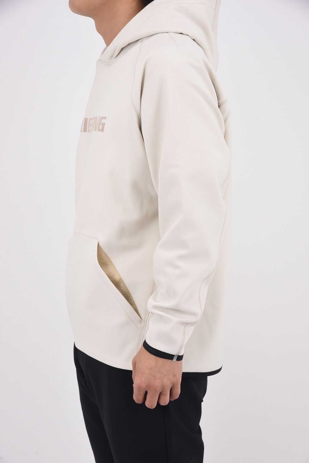 【25AW】 MEN'S LOGO HOODIE / 裏起毛 フロントロゴ 裾切り替え プルオーバーパーカー (ベージュ)