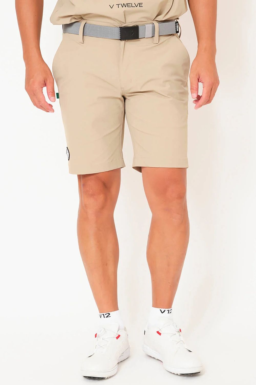 【26SS】 OZ SHORTS / ストレッチナイロン バックロゴライン ショートパンツ (ベージュ)