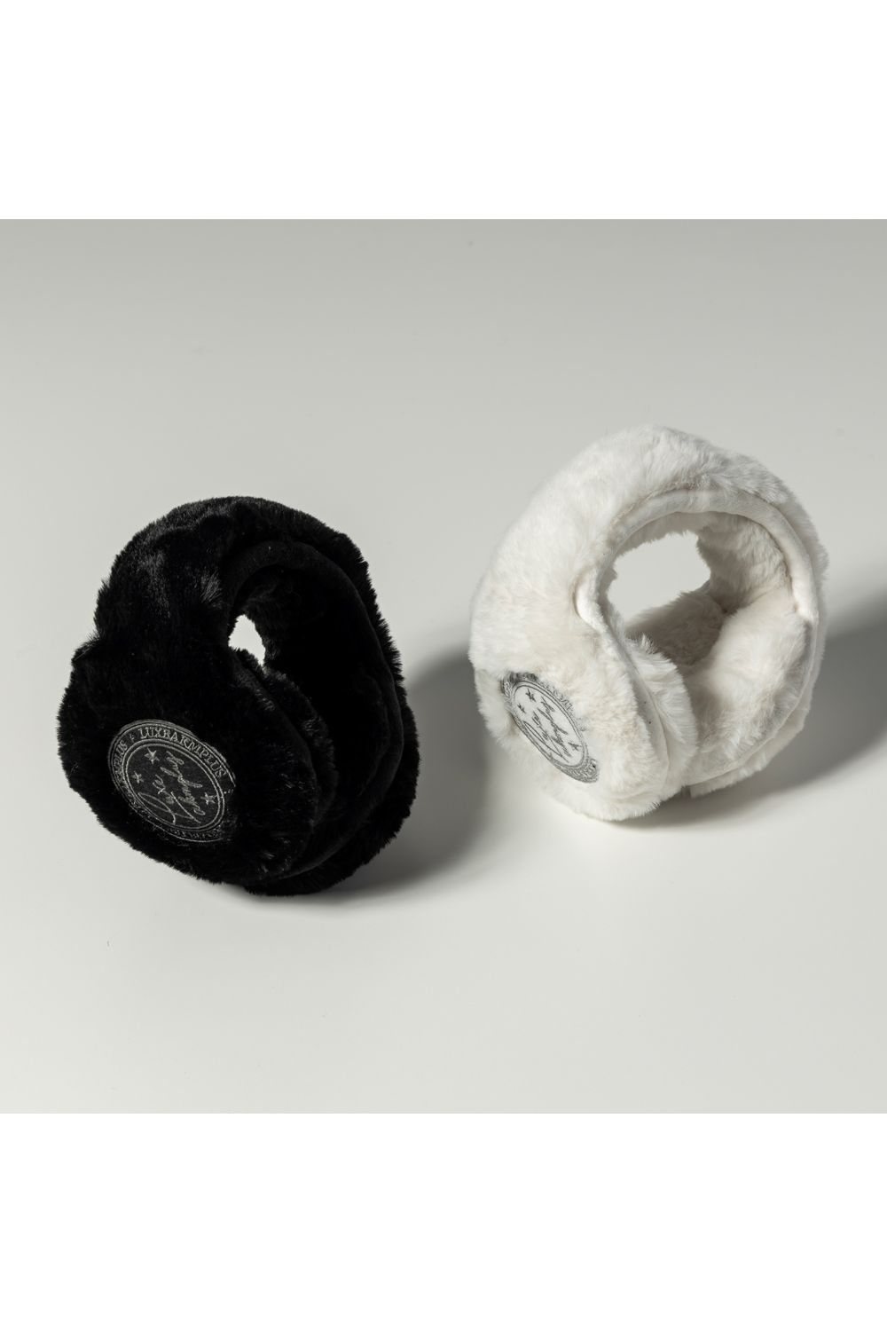 EAR MUFFLER / メタルロゴ イヤーマフ ブラック