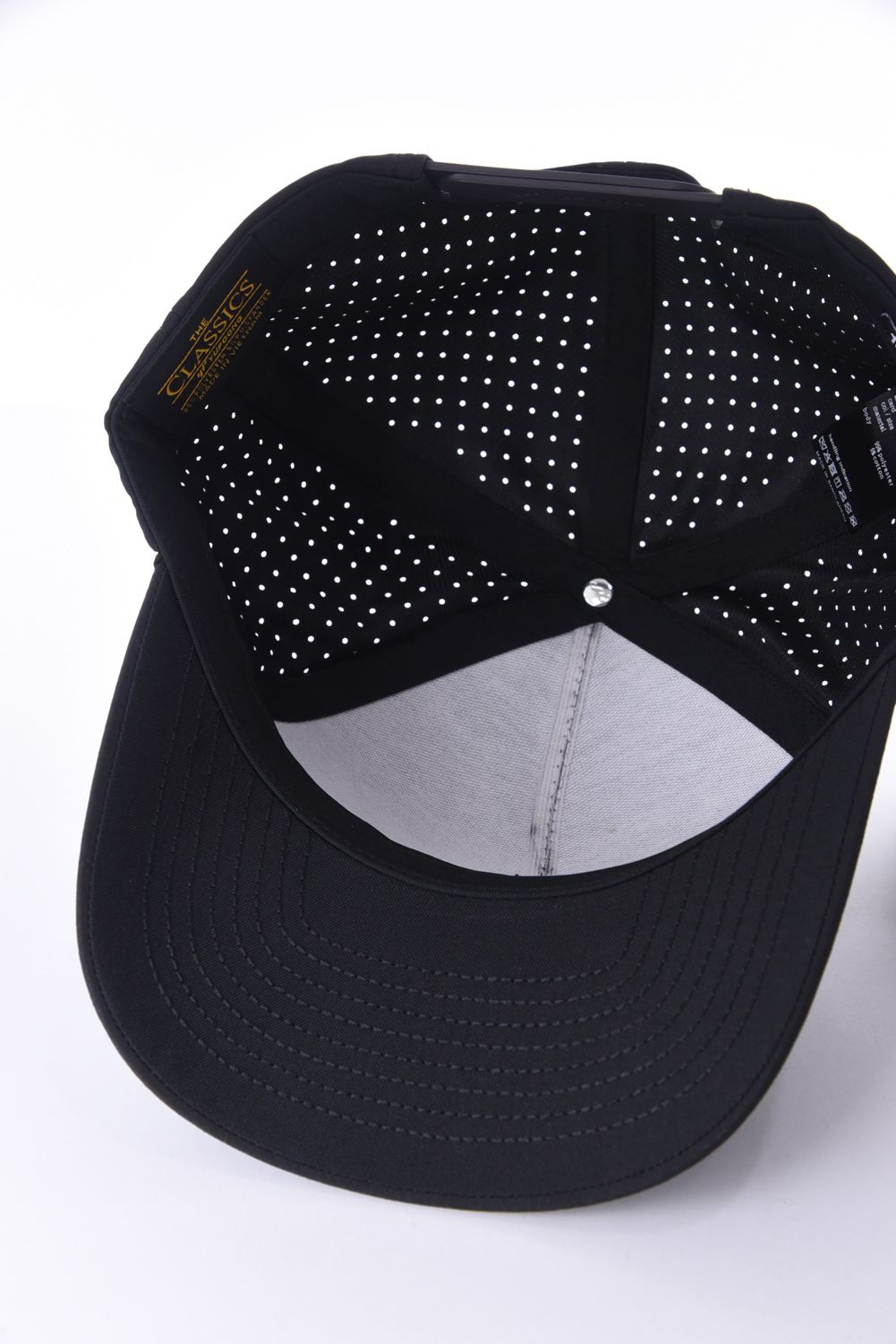 【26SS】 SNAPBACK CAP 113G / サークルデザイン パンチングメッシュ スナップバックキャップ  (ブラック)