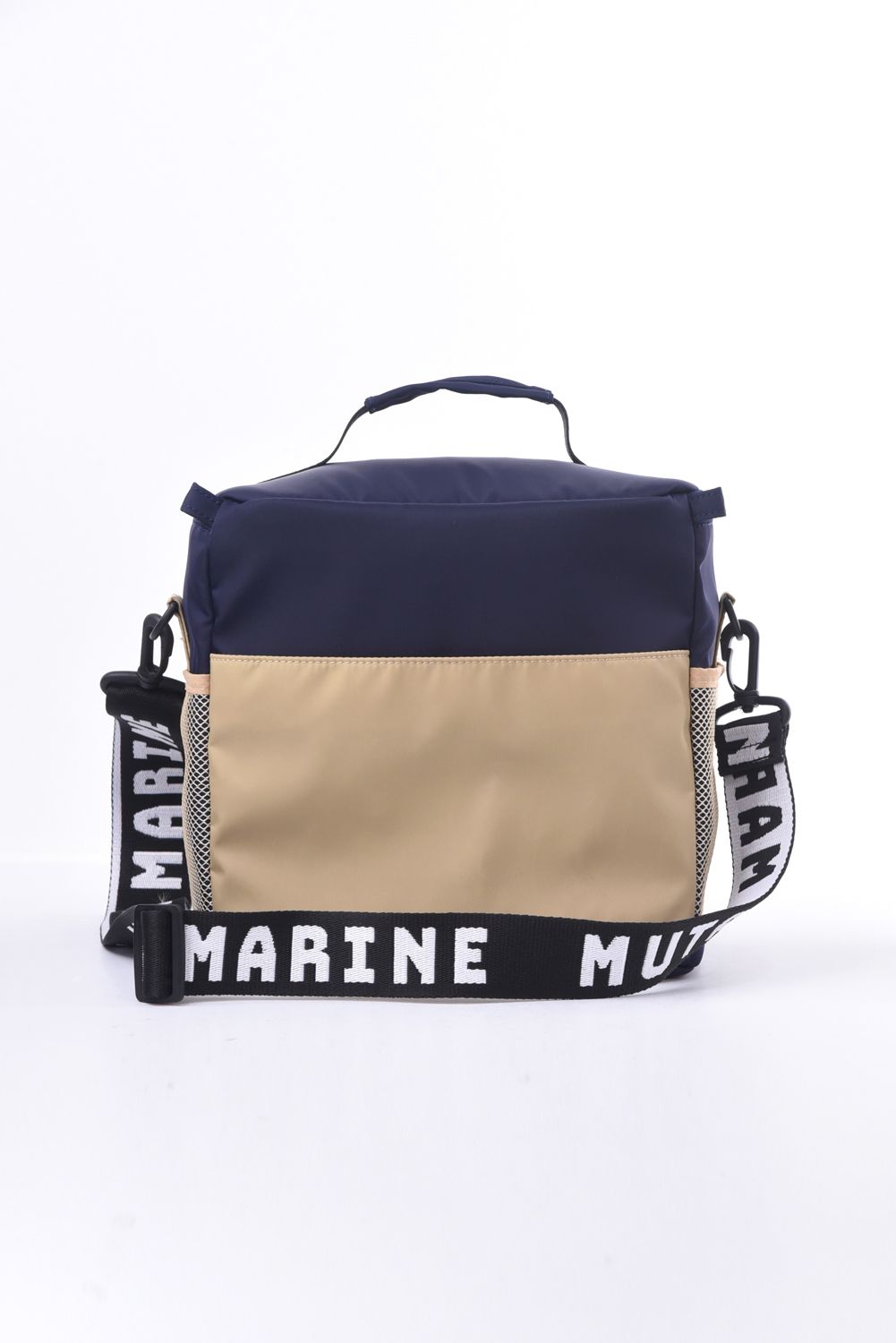 COOLER BAG / ブランドロゴ ショルダーストラップ付き クーラーバッグ ネイビー/ベージュ