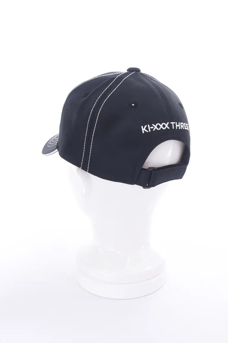 【26AW】 KIX3 BASIC LOGO CAP / ブランドロゴ刺繡 キャップ (ブラック/ホワイト)