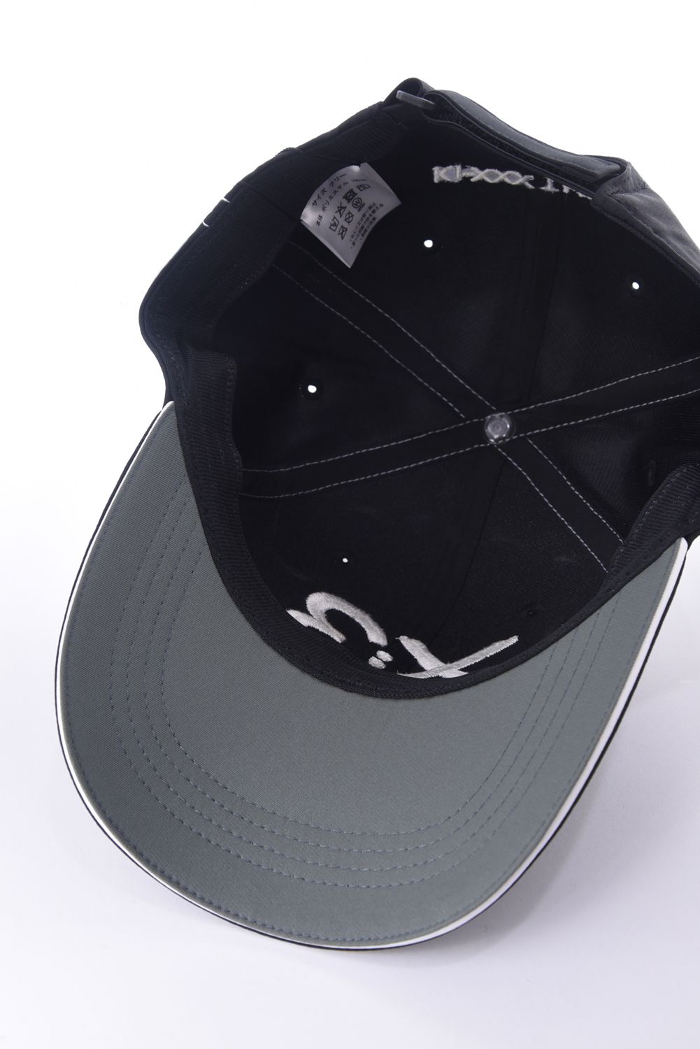 LOGO CAP / 立体ロゴ刺繍 キャップ (ブラック)