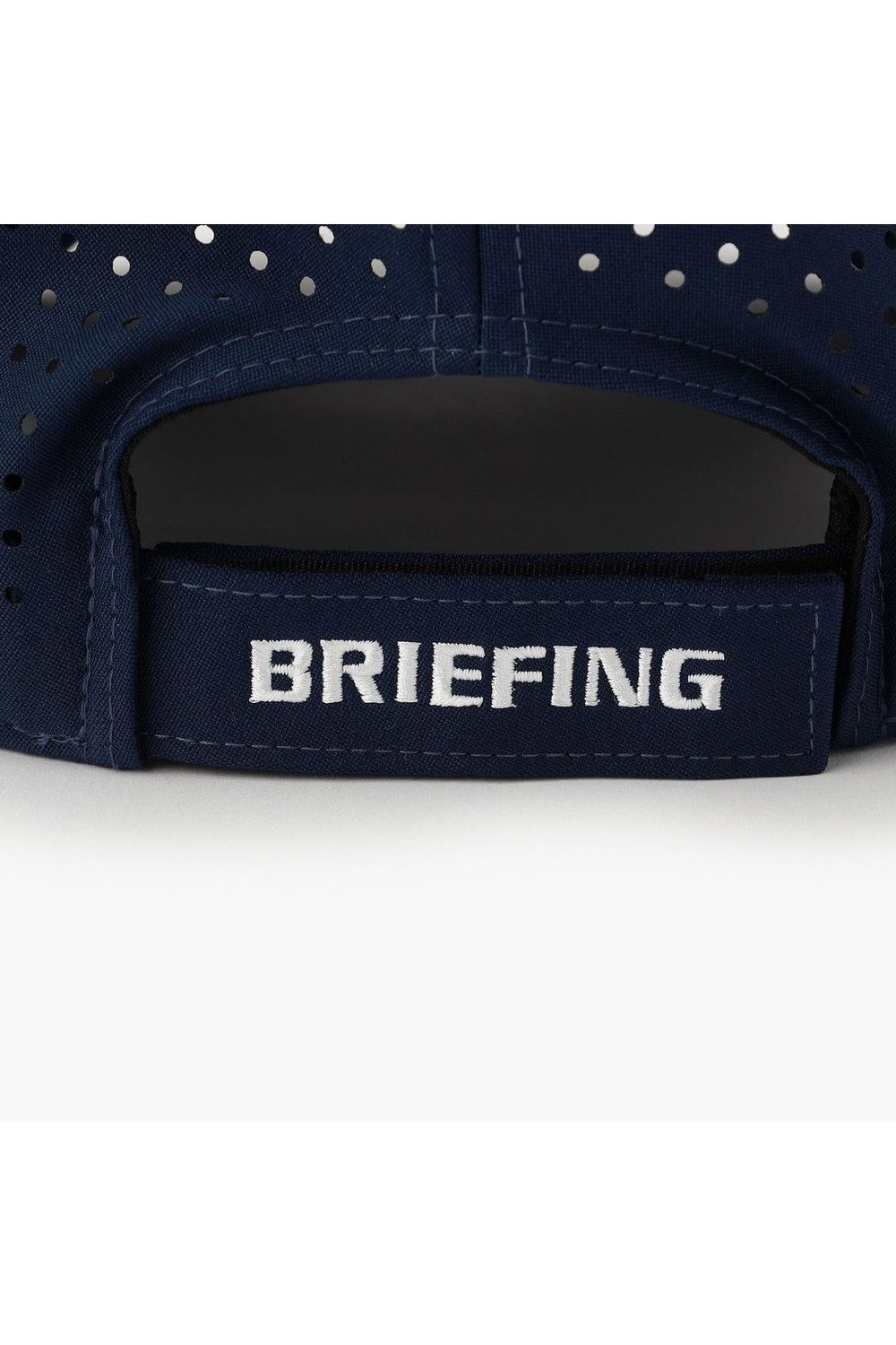 【26SS】 MEN’S PUNCHING MESH INITIAL CAP / イニシャルワッペン パンチングメッシュキャップ (ネイビー)