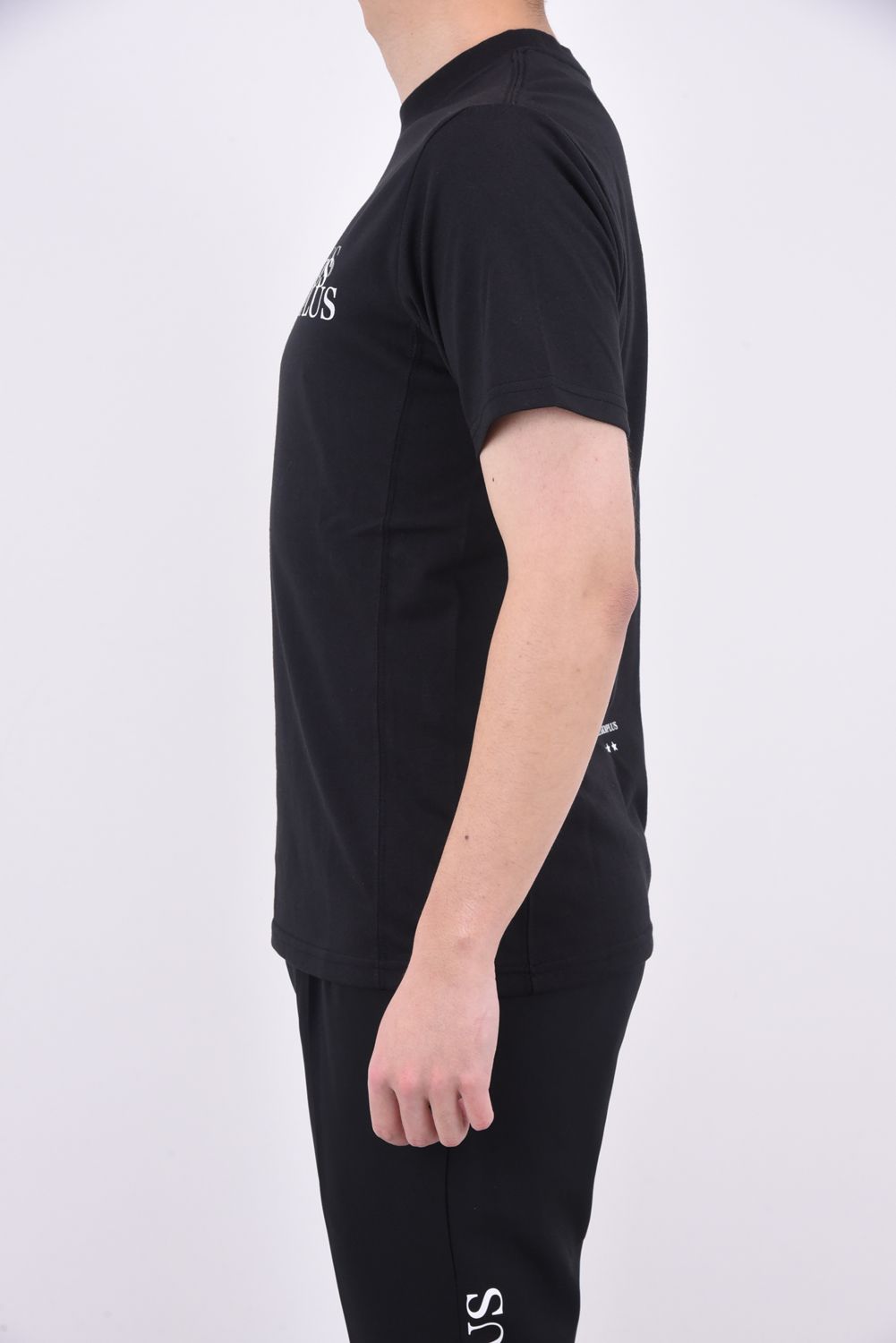 CONTINUOUS PATTERN T-SHIRTS / コンティニュアス ロゴ 半袖Tシャツ ブラック