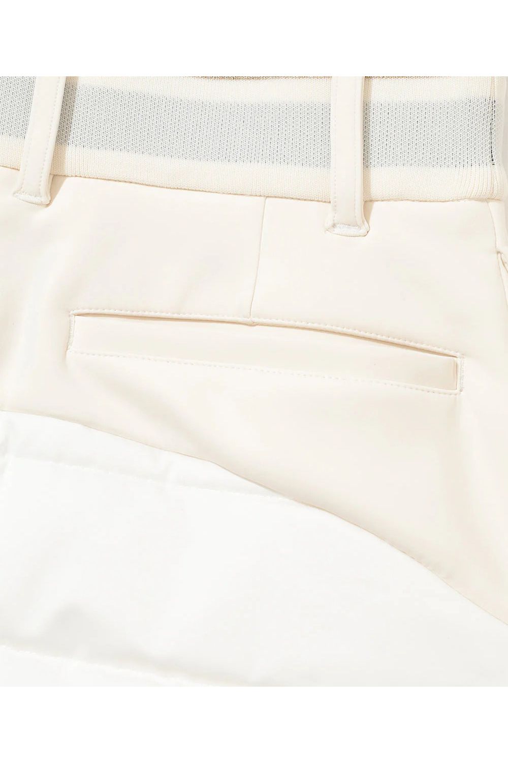 【2025AW】【レディース】 ARVEL HYBRID INSULATED SKIRT / ダンボールニット サークルスカル パデッドスカート (オフホワイト)