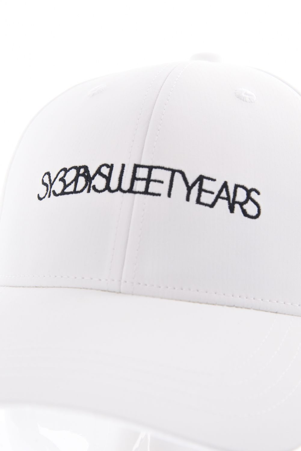 【26SS】 MINI HERRINGBONE EMB CAP / ミニヘリンボーン ロゴ刺繡 キャップ (ホワイト)