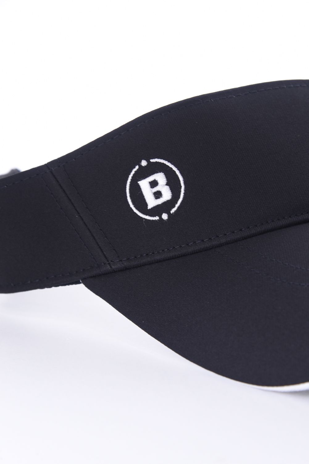 BRIEFING - MENS ROUND LOGO VISOR / ロゴ刺繍 アシンメトリー
