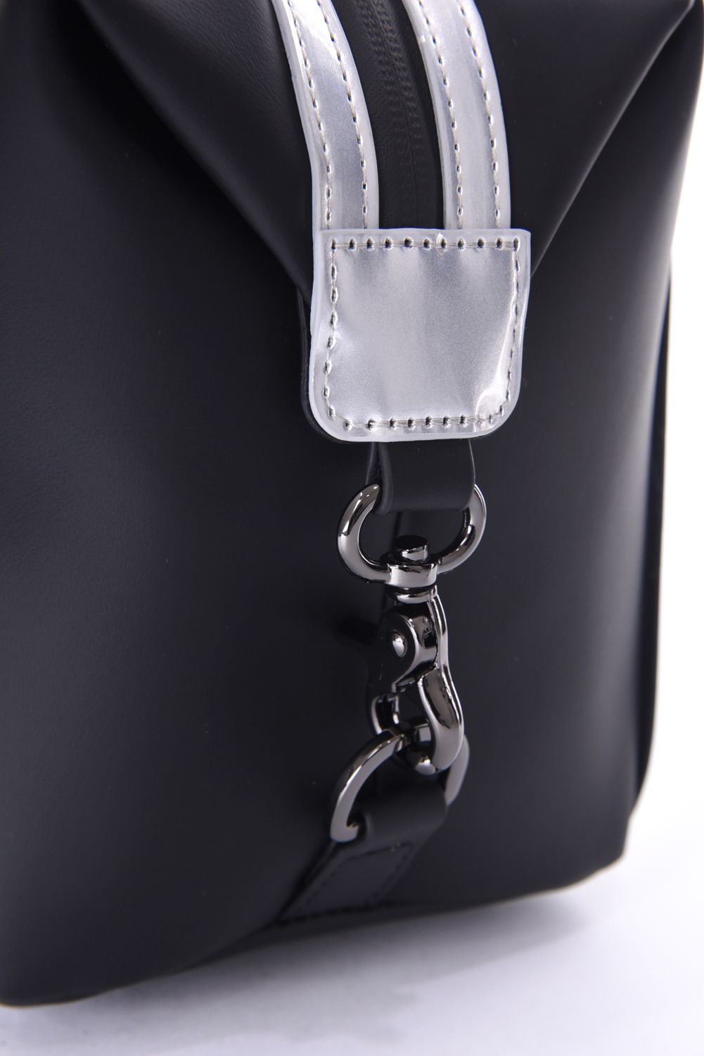 【26SS】 ICON SKULL MESH COOLER CART BAG / アイアンスカル 保冷機能付きカートバッグ (ブラック)