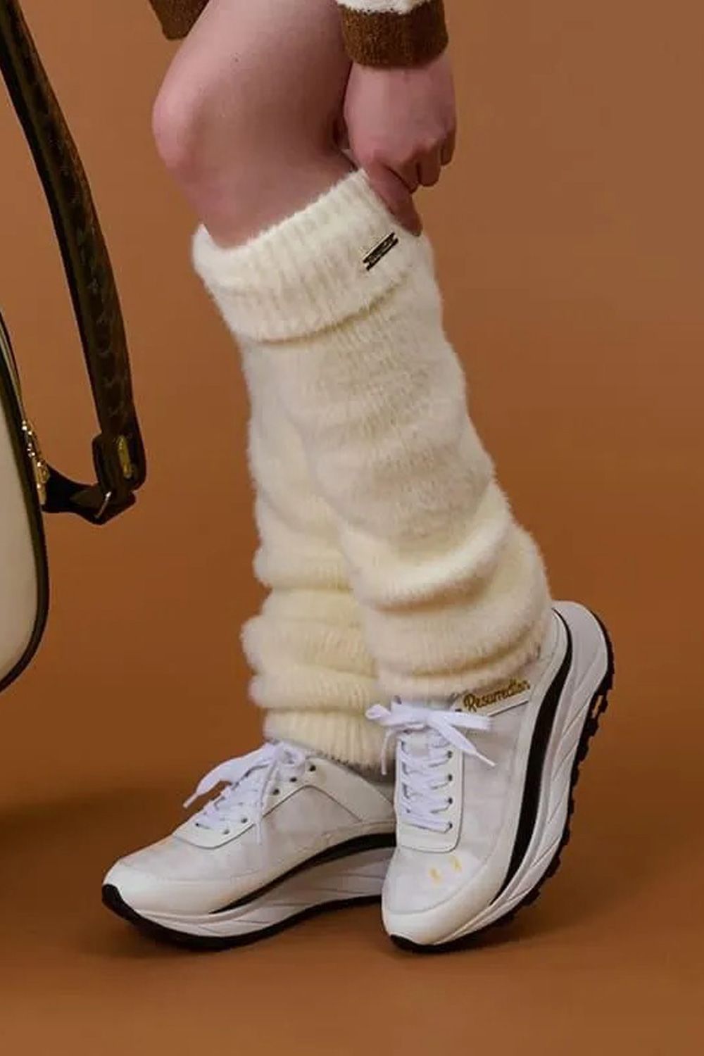 SHAGGY KNIT LEG WARMERS / シャギーニット レッグウォーマー （オフホワイト）
