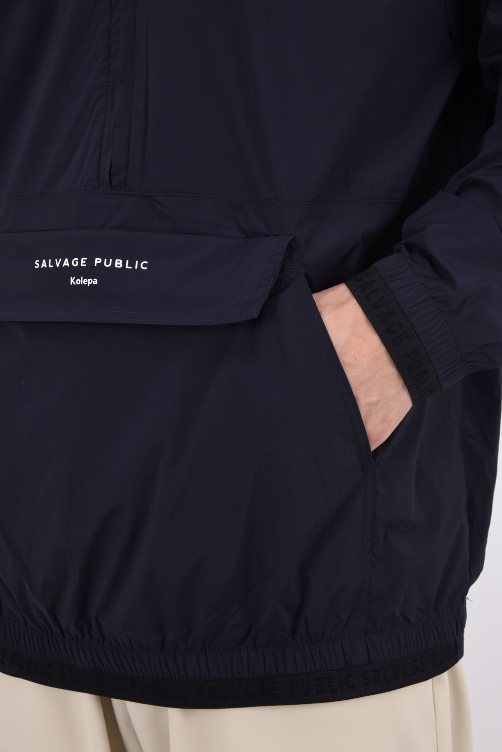 【26AW】 Huli Half-Zip Jacket / ハーフジップ カンガルーポケット 2WAYパッカブルジャケット (ブラック)