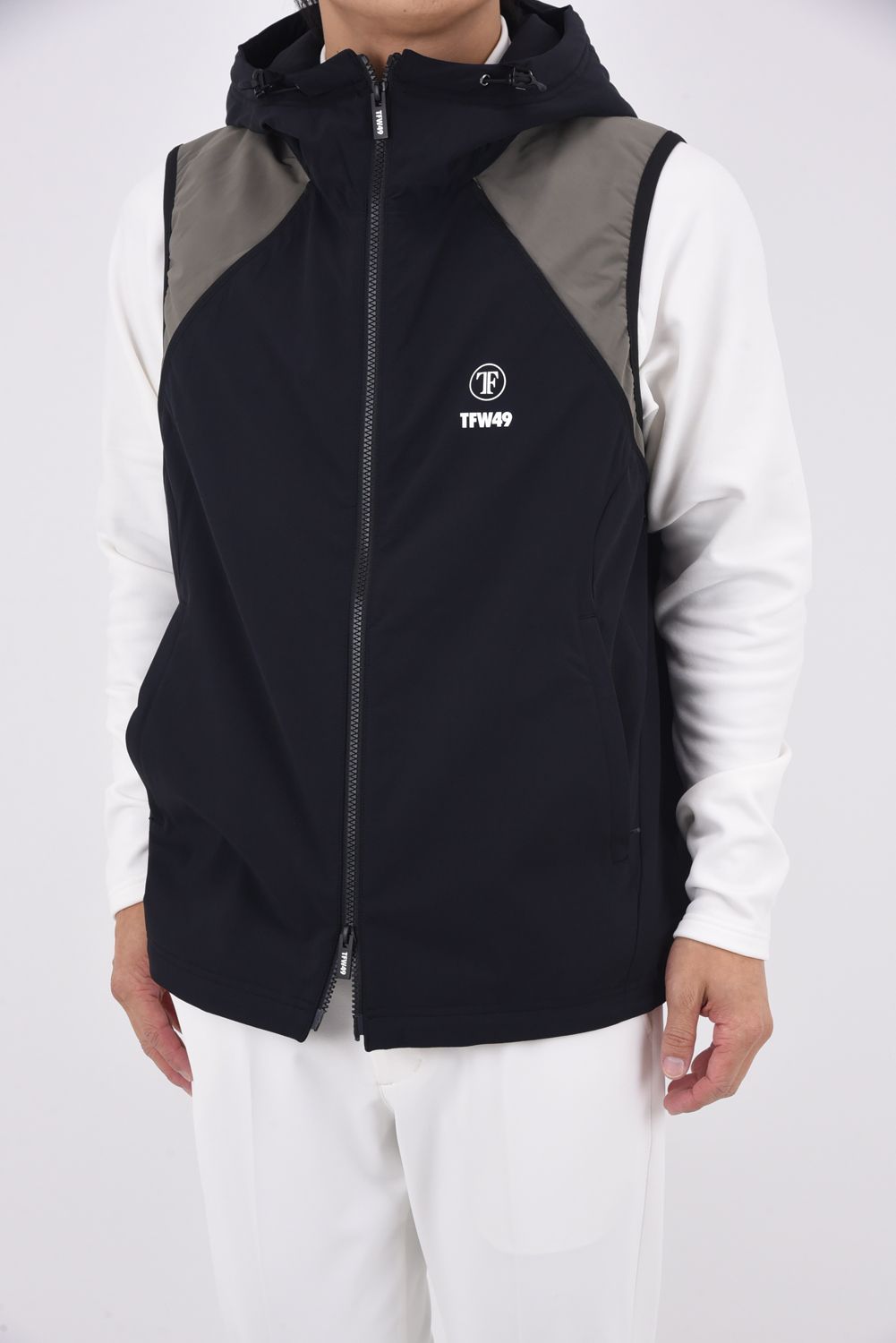 【25AW】 OCTA DETACHABLE 2WAY BLOUSON / 撥水ストレッチナイロン 2WAYジップアップブルゾン (ブラック/グレー)