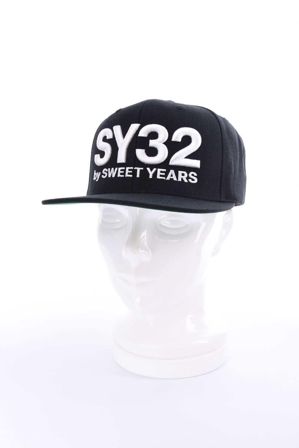 【26AW】 3D LOGO SNAPBACK CAP / 3Dブランドロゴ フラットキャップ (ブラック)
