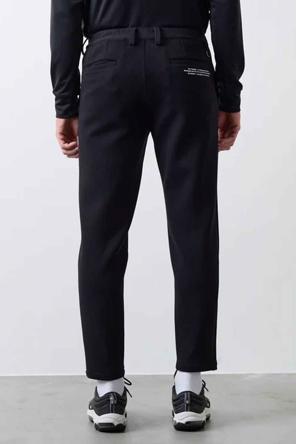 【25AW】 FRONT SWITCH TAPERED PANTS / ボンディング素材 ハイブリッドロングパンツ (ブラック)