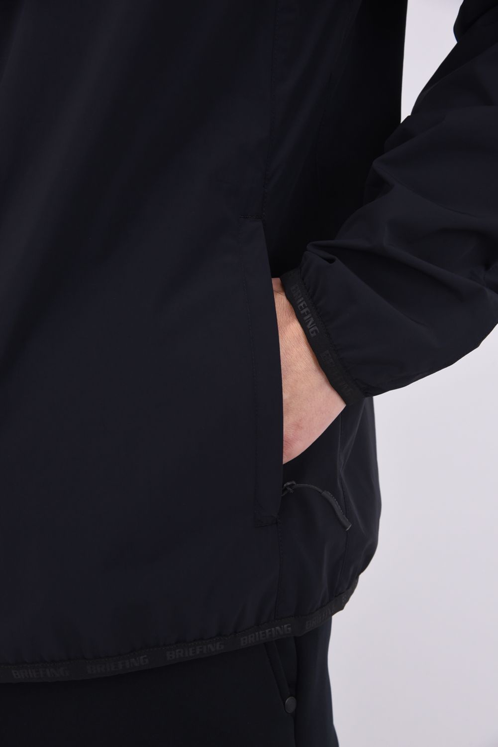 【26SS】 MEN'S POCKETABLE WIND PARKA / 4WAYストレッチタフタ ポケッタブル ライトパーカー (ブラック)