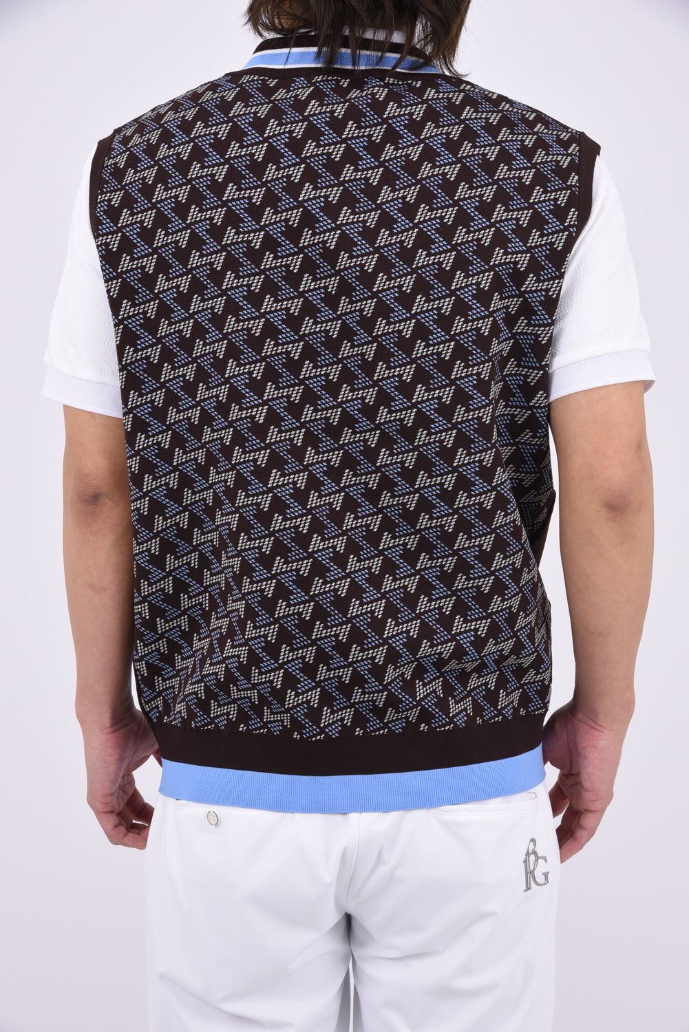 【26AW】 HALF GM V KNIT VEST / バックシャンデザイン Vネック ニットベスト (ブラウン)*