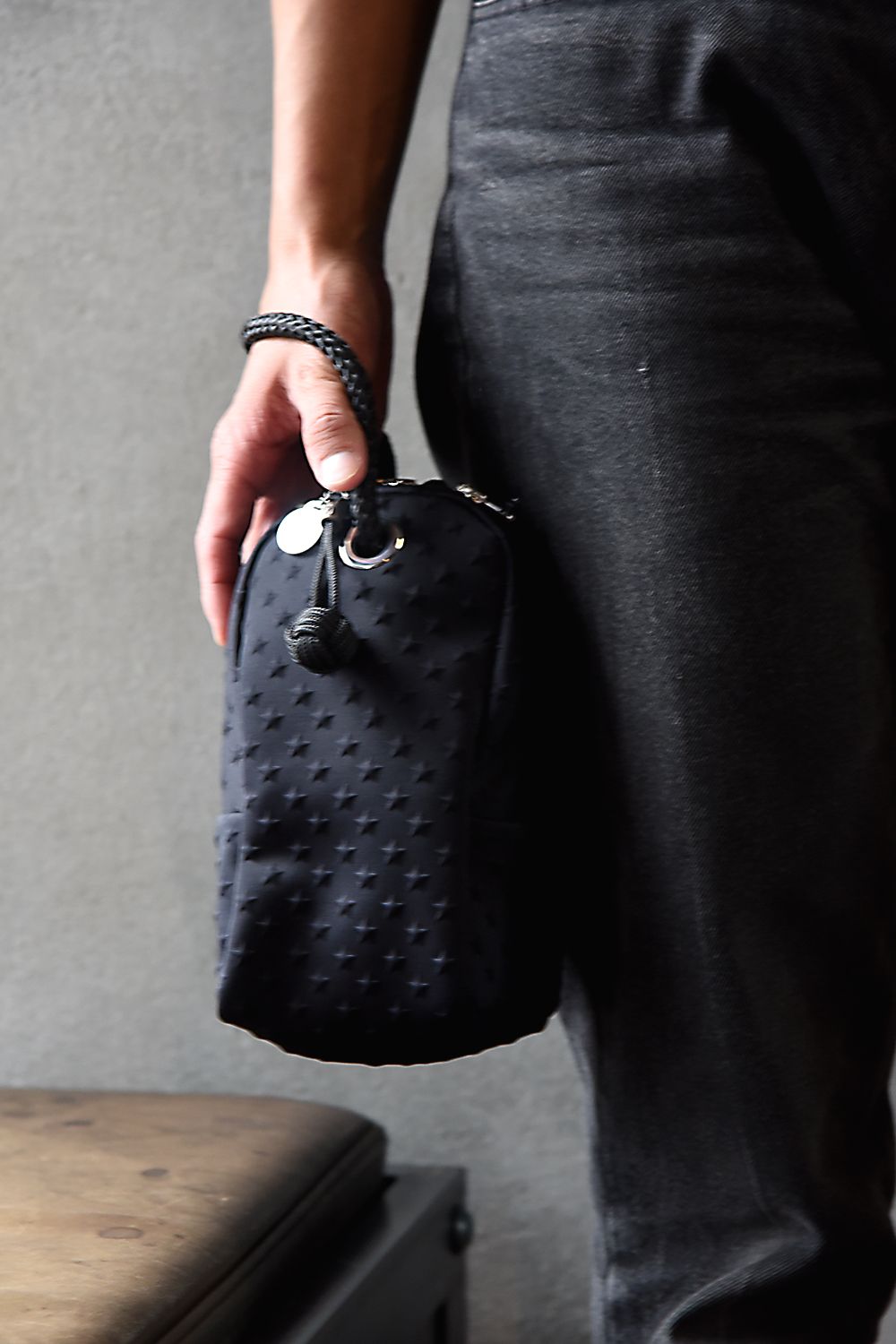 LEO LEO-1000 / レオ ワンハンドルバッグ (ブラック）*