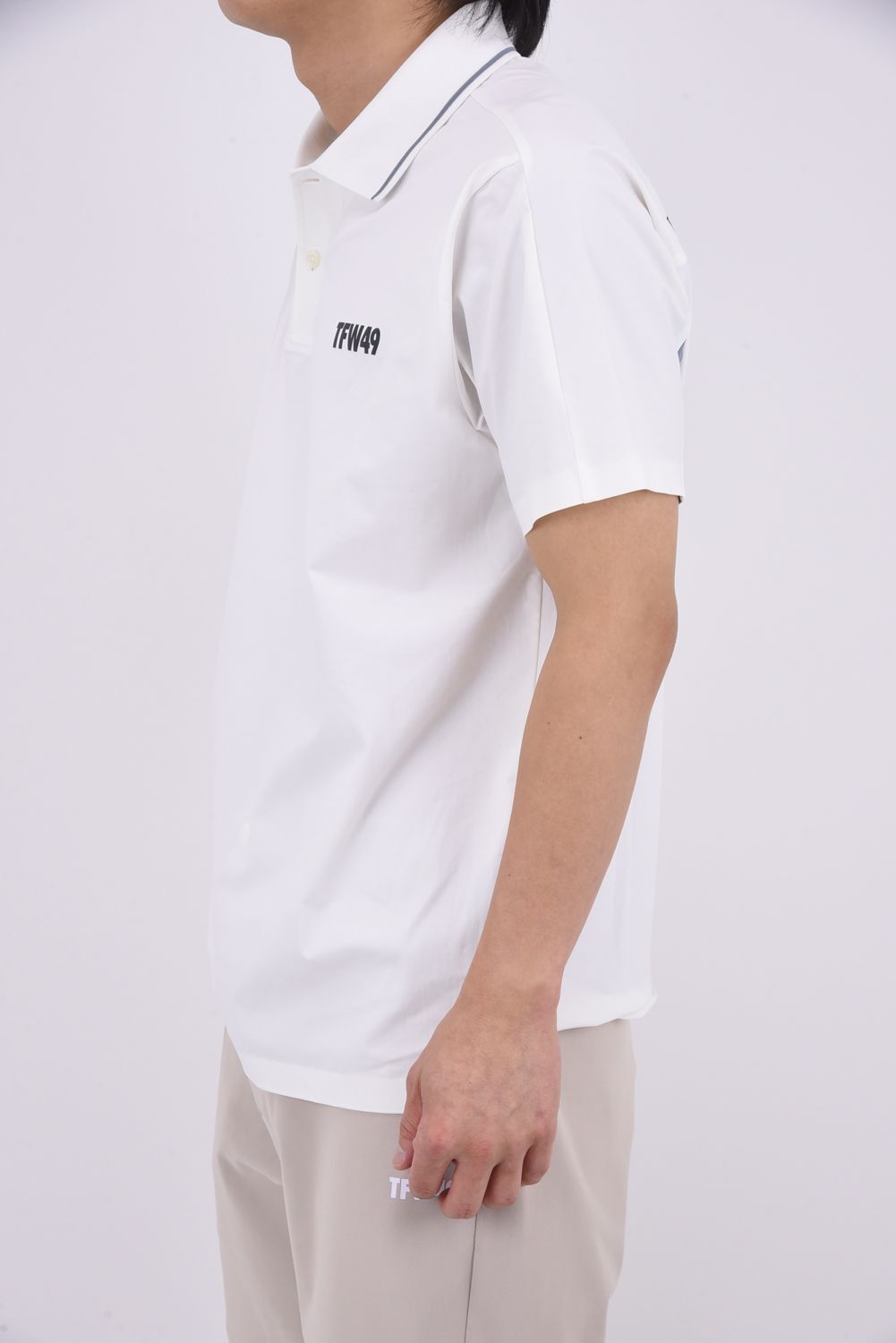 【26SS】 BACK YOKE SLEEVE POLO / パンチングロゴ ポロシャツ (ホワイト)