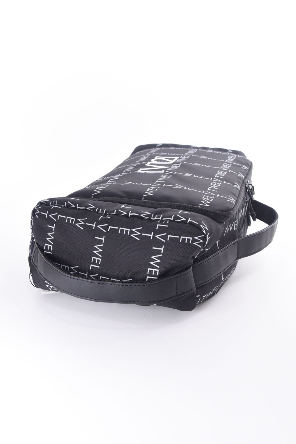 【26SS】 TYPO GRID SHOES CASE / ブランドロゴ シューズケース (ブラック)