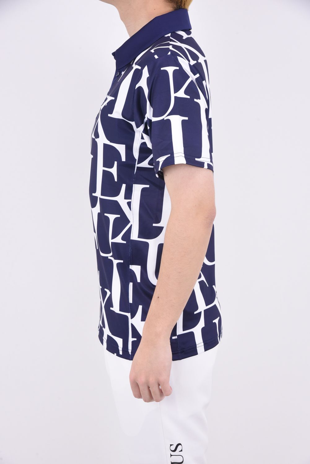 LUXE PATTERN POLO SHIRTS / 総柄ロゴ 半袖ポロシャツ ネイビー