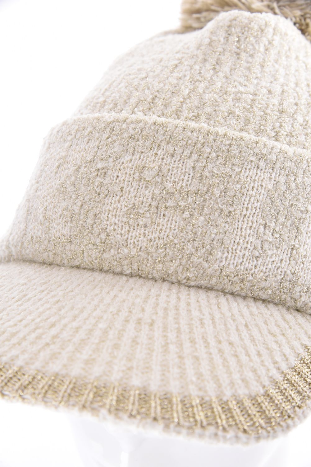 【レディース】 SCOPE POM VISOR BEANIE / ラメ糸 ブランドロゴジャカード 梵天付きニットキャップ (ベージュ)