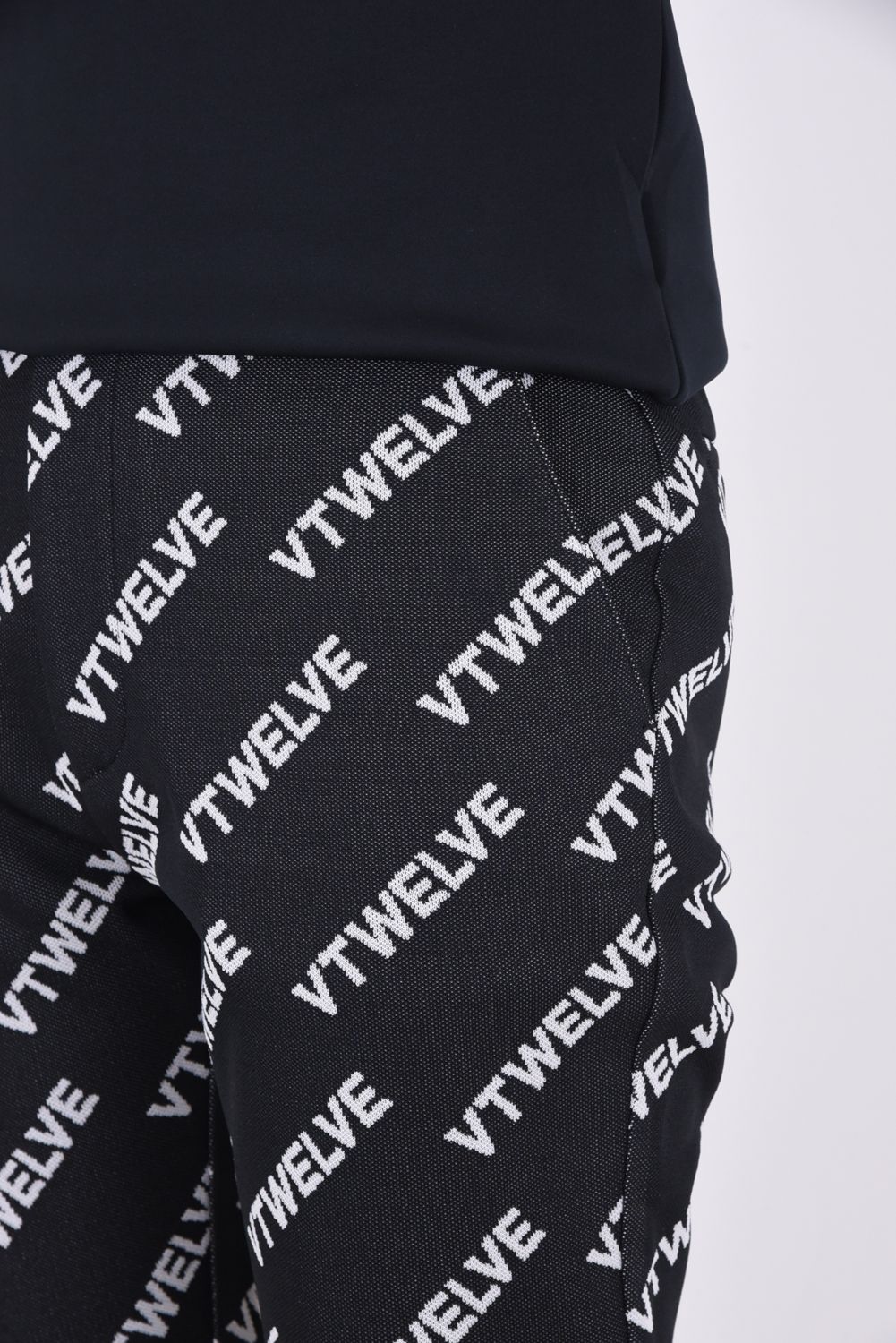 【期間限定ポイント10倍】【レディース】【秋冬仕様】 VET PANTS / グラフィック ロゴ ジャガードパンツ (ブラック)