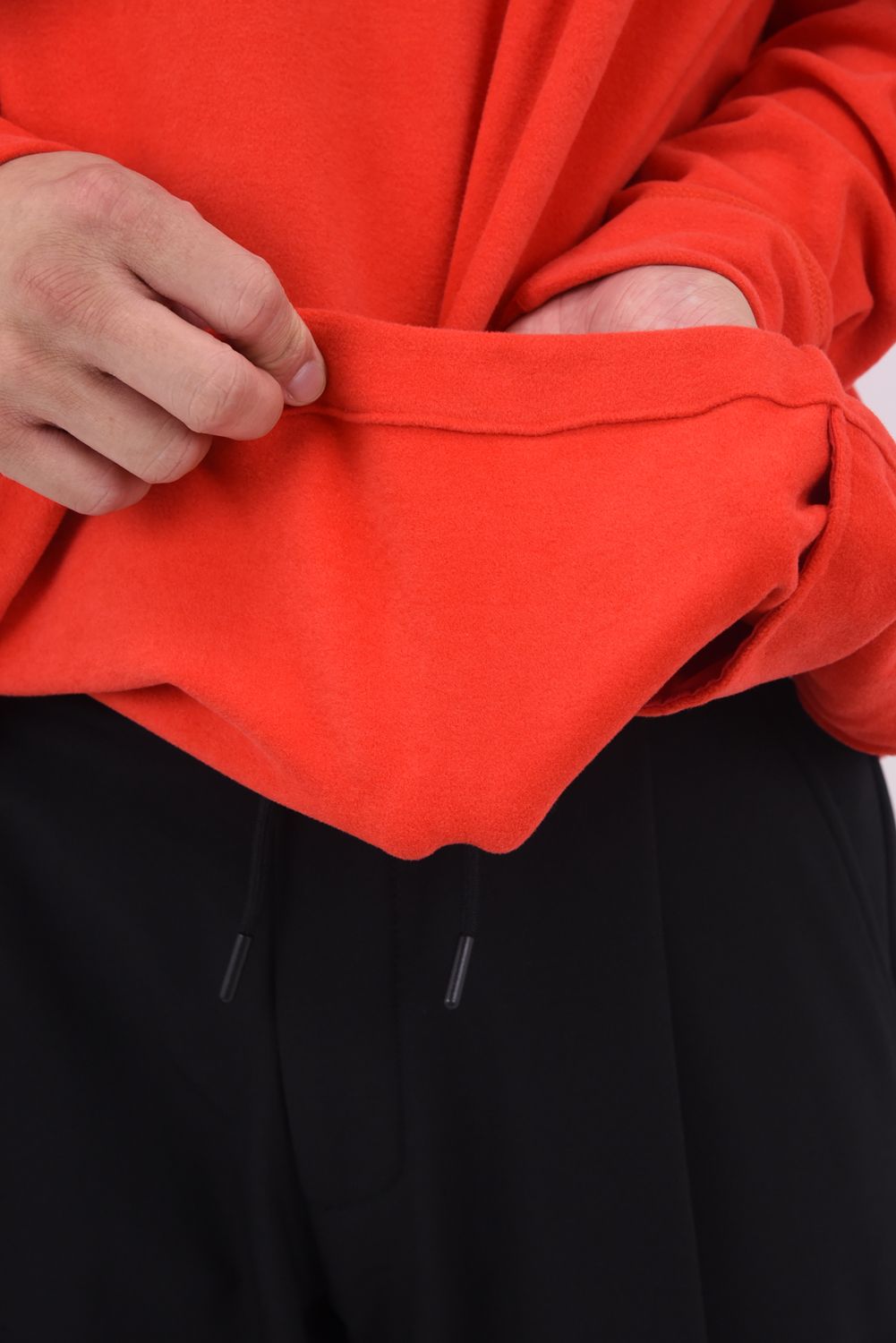 【期間限定ポイント10倍】WIDY MOCK / ワッペン バックロゴ 起毛生地 モックネックTシャツ (レッド)