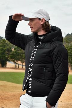 【LUXEAKMPLUS】 伸びるダウン！楽な着心地と程よいデザイン！