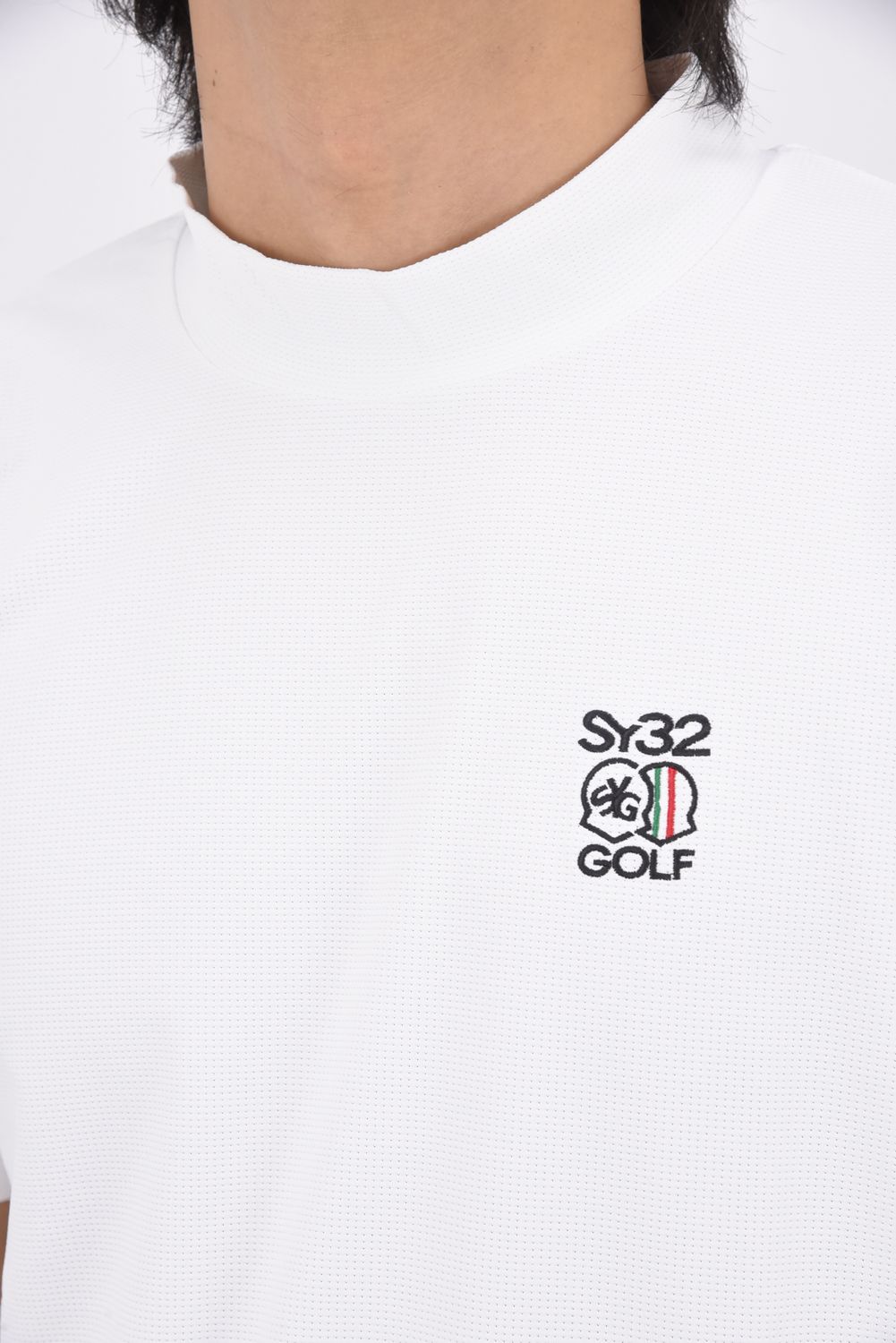 【26SS】 SLEEVE LOGO MOCK / ストレッチメッシュ生地 スリーブロゴ モックネックTシャツ (ホワイト)