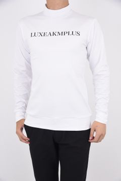 LUXE AKM PLUS LOGO HIGH NECK T-SHIRTS / フロントロゴ モックネック Tシャツ ホワイト