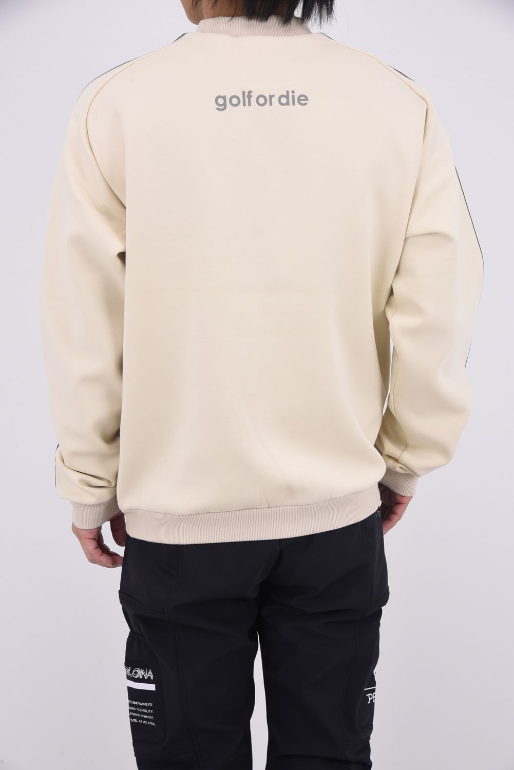 【2025AW】 EVER PERFORMANCE PULLOVER / ダンボールニット 裏起毛 リフレクタープリント クルーネックプルオーバー (オフホワイト)