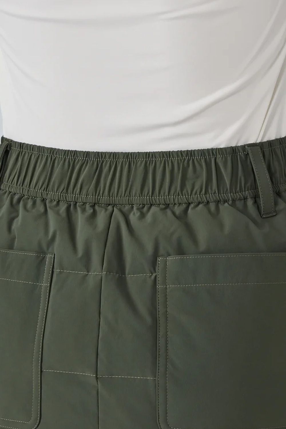 【25AW】【レディース】 はっ水防風後ろウエストゴムフルジップダウンスカート (グリーン)