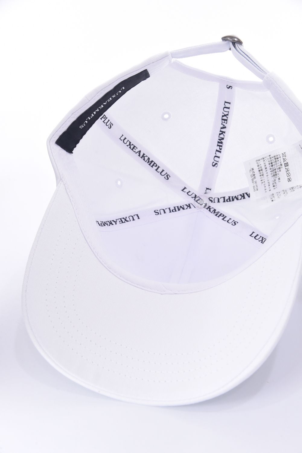 METAL PRINT LOGO CAP / メタルロゴ 6パネルキャップ (ホワイト)